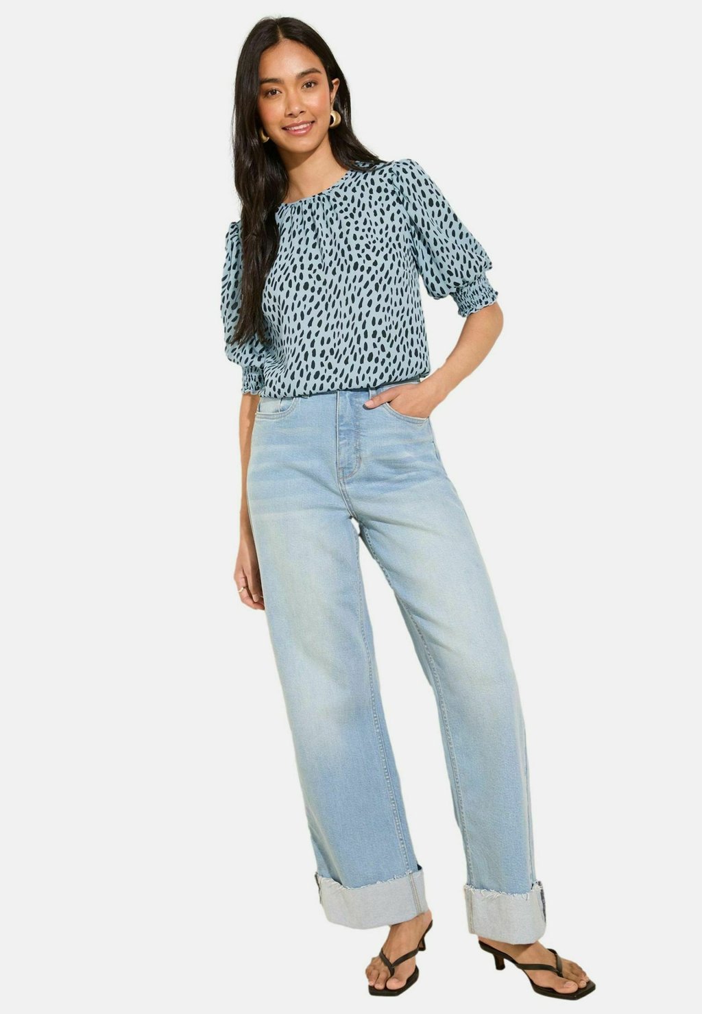 

Блуза PETITE FIT - SHORT SLEEVE SHIRRED CUFF Friends Like These, синий