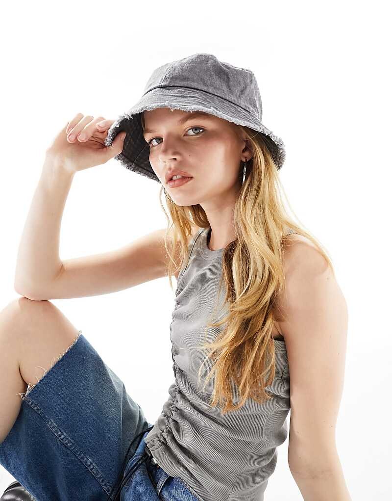 

Черная панама ASOS DESIGN с необработанными краями
