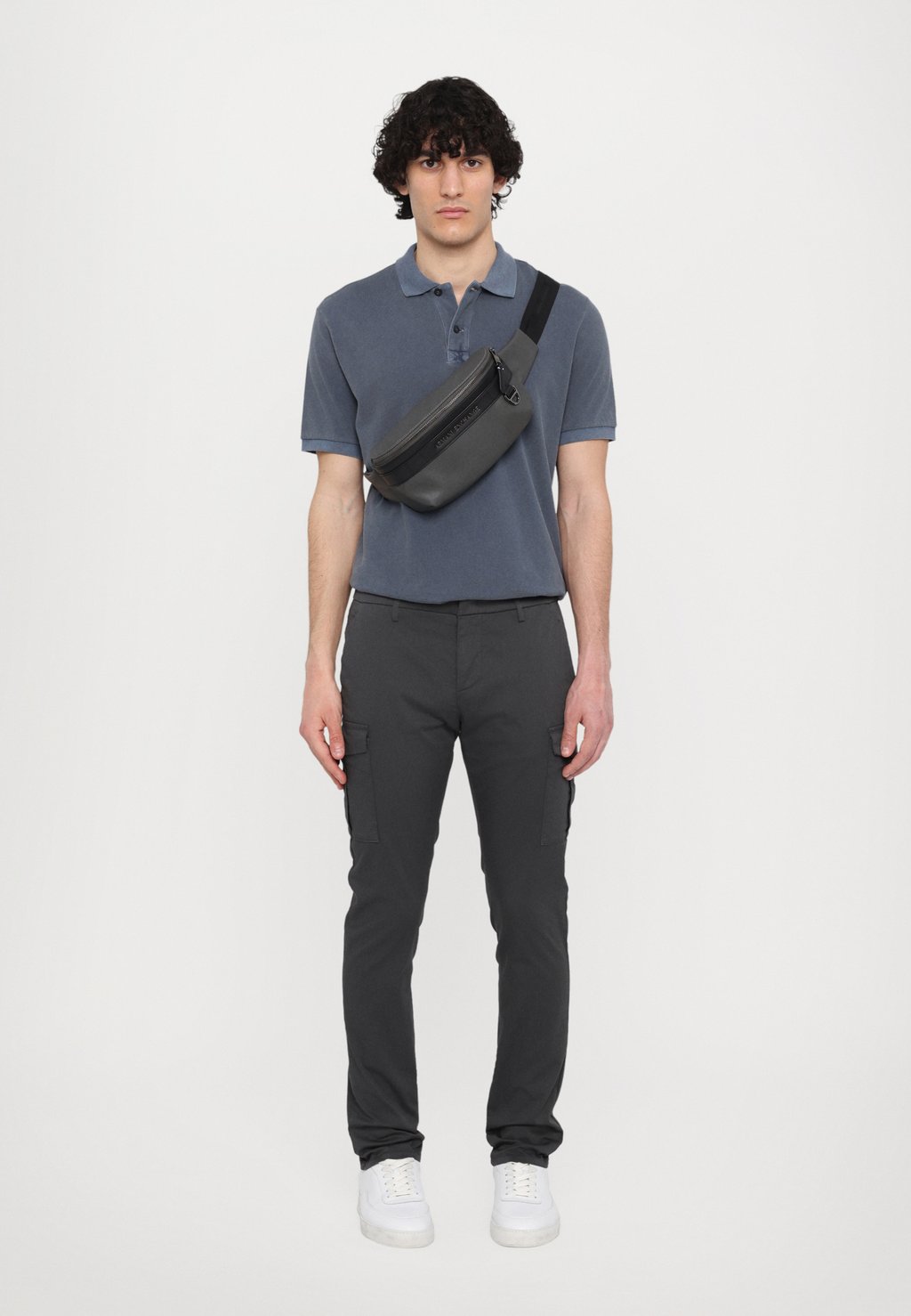 

Поясная сумка BELT BAG UNISEX Armani Exchange, серый