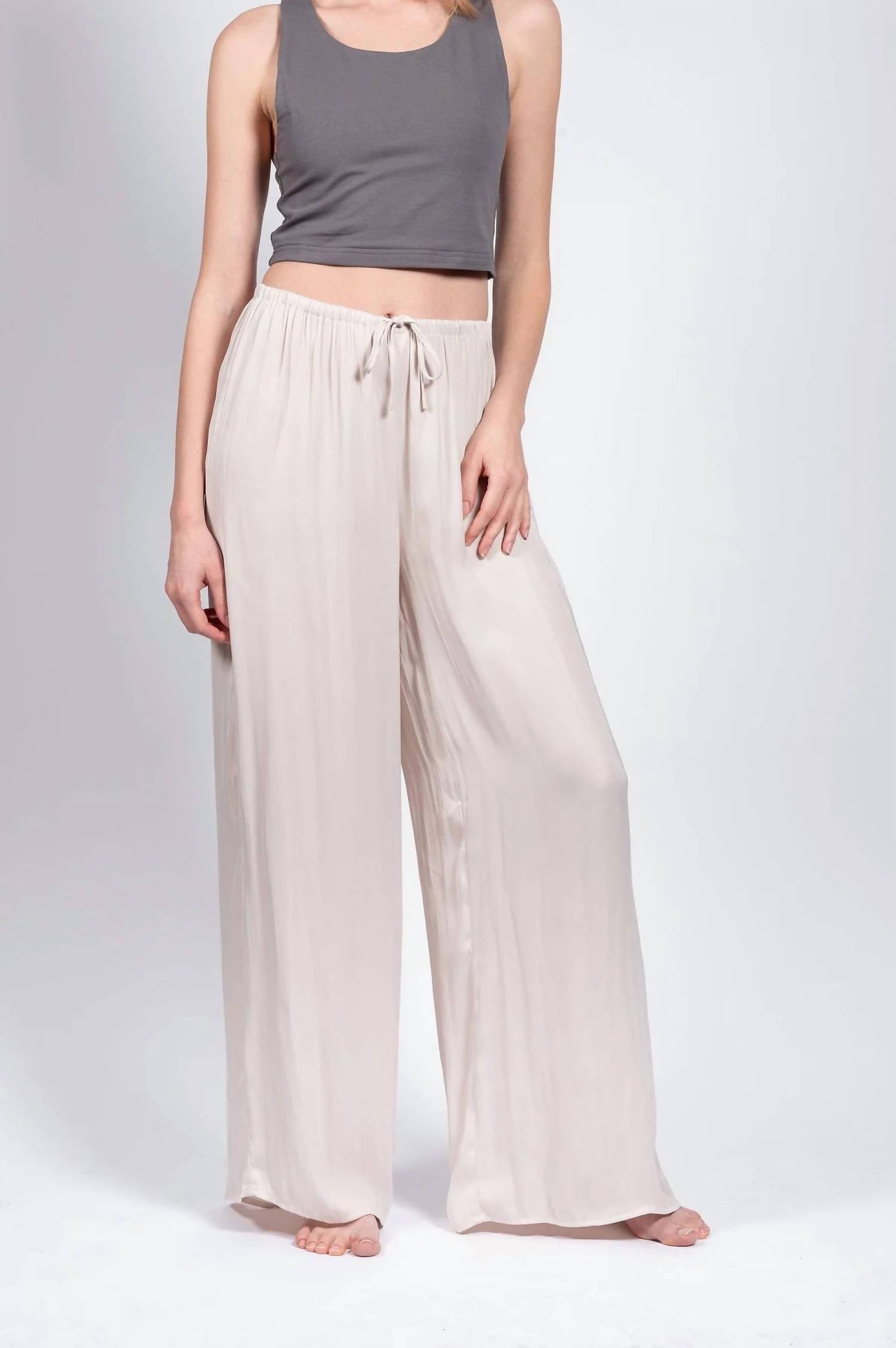 

Атласные брюки широкого кроя молочного цвета Lattelove, Milk