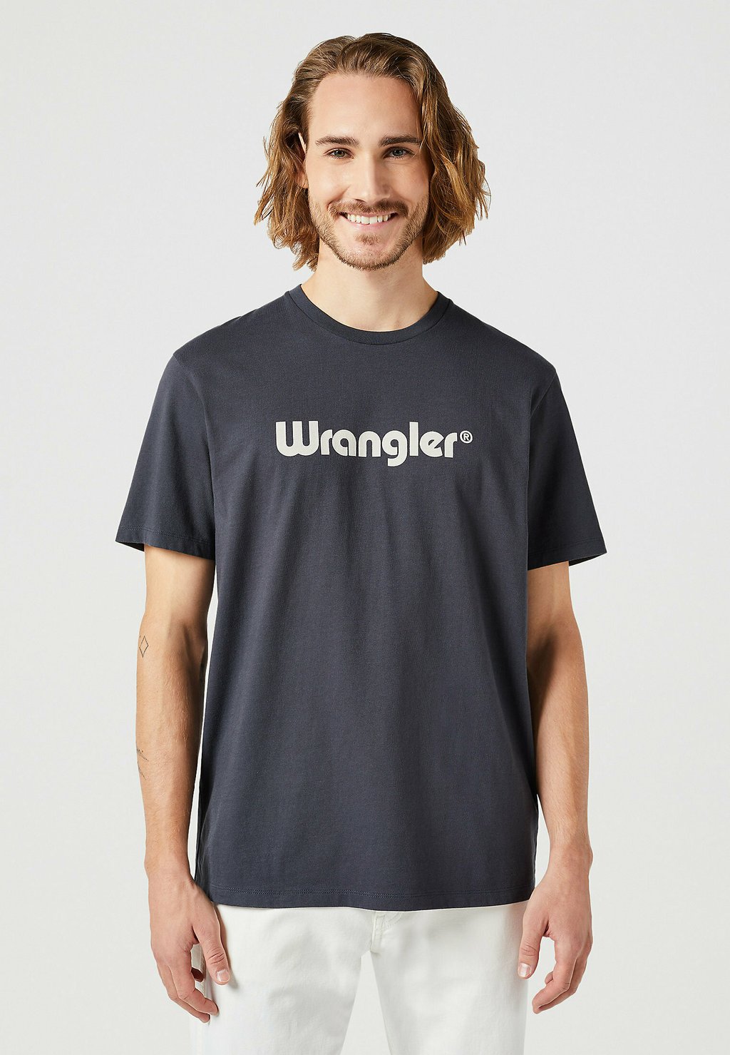 

Футболка с принтом LOGO TEE Wrangler, черный