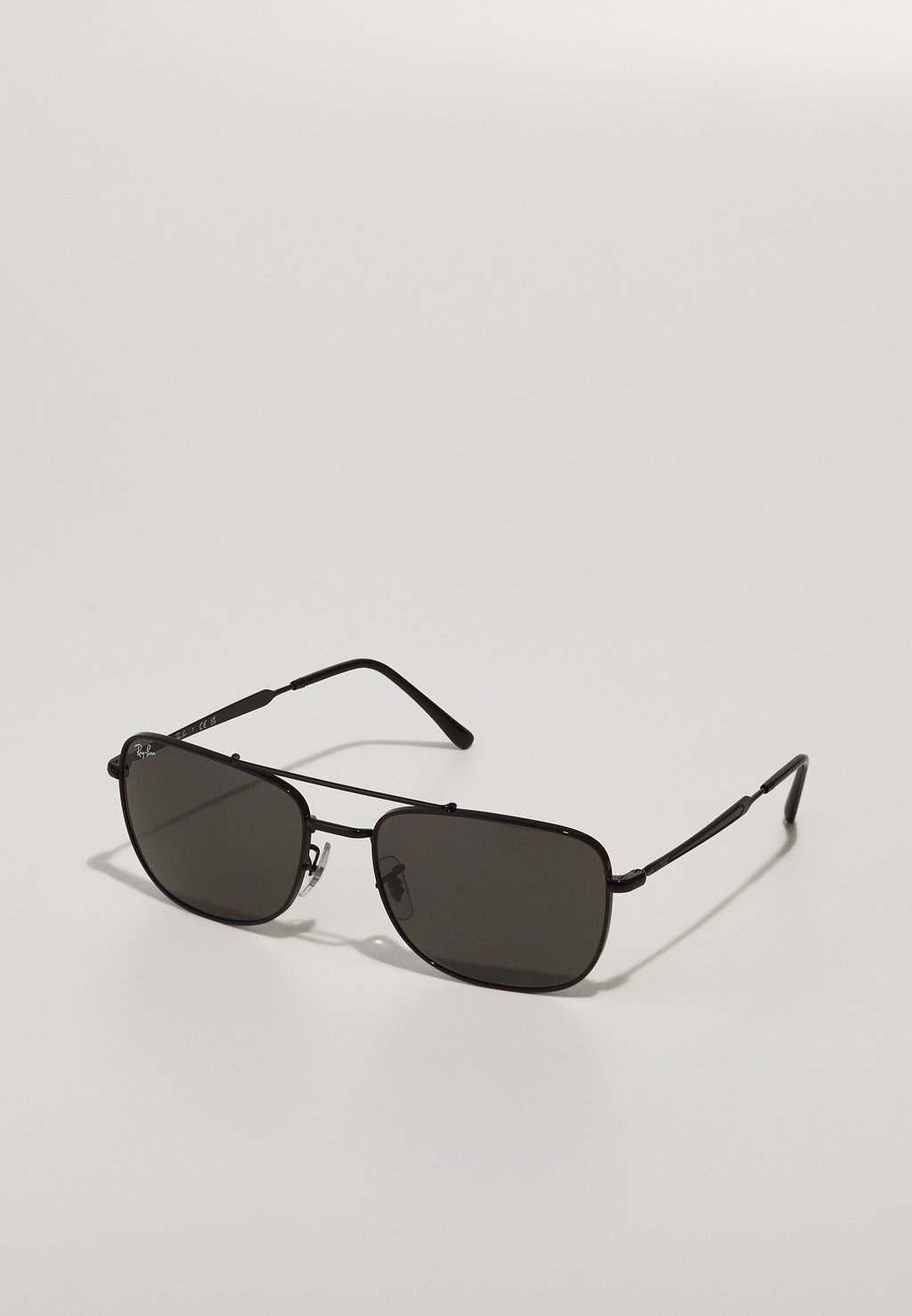 

Солнцезащитные очки UNISEX Ray-Ban, черный