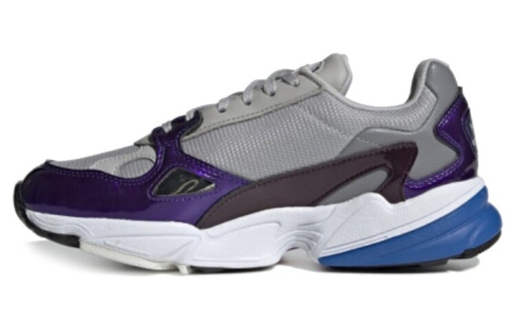 

Женские кроссовки adidas originals Falcon Chunky