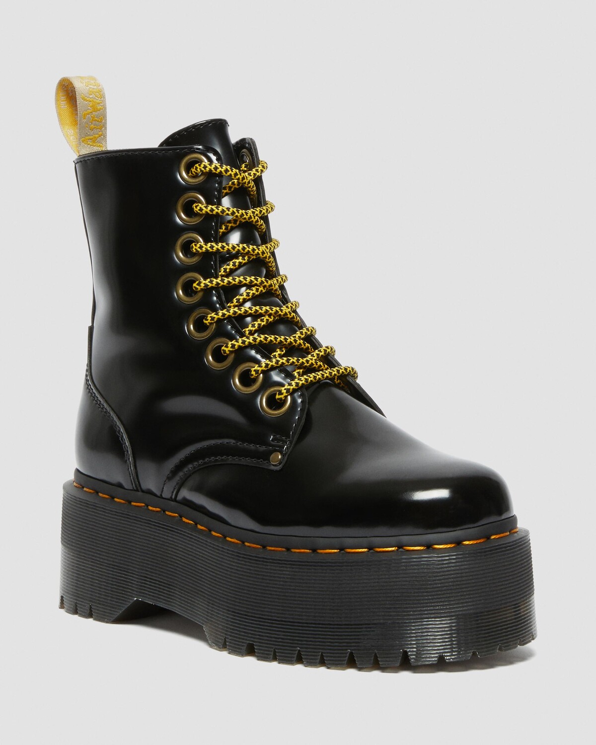 

Платформы Vegan Jadon Boot Max Dr. Martens
