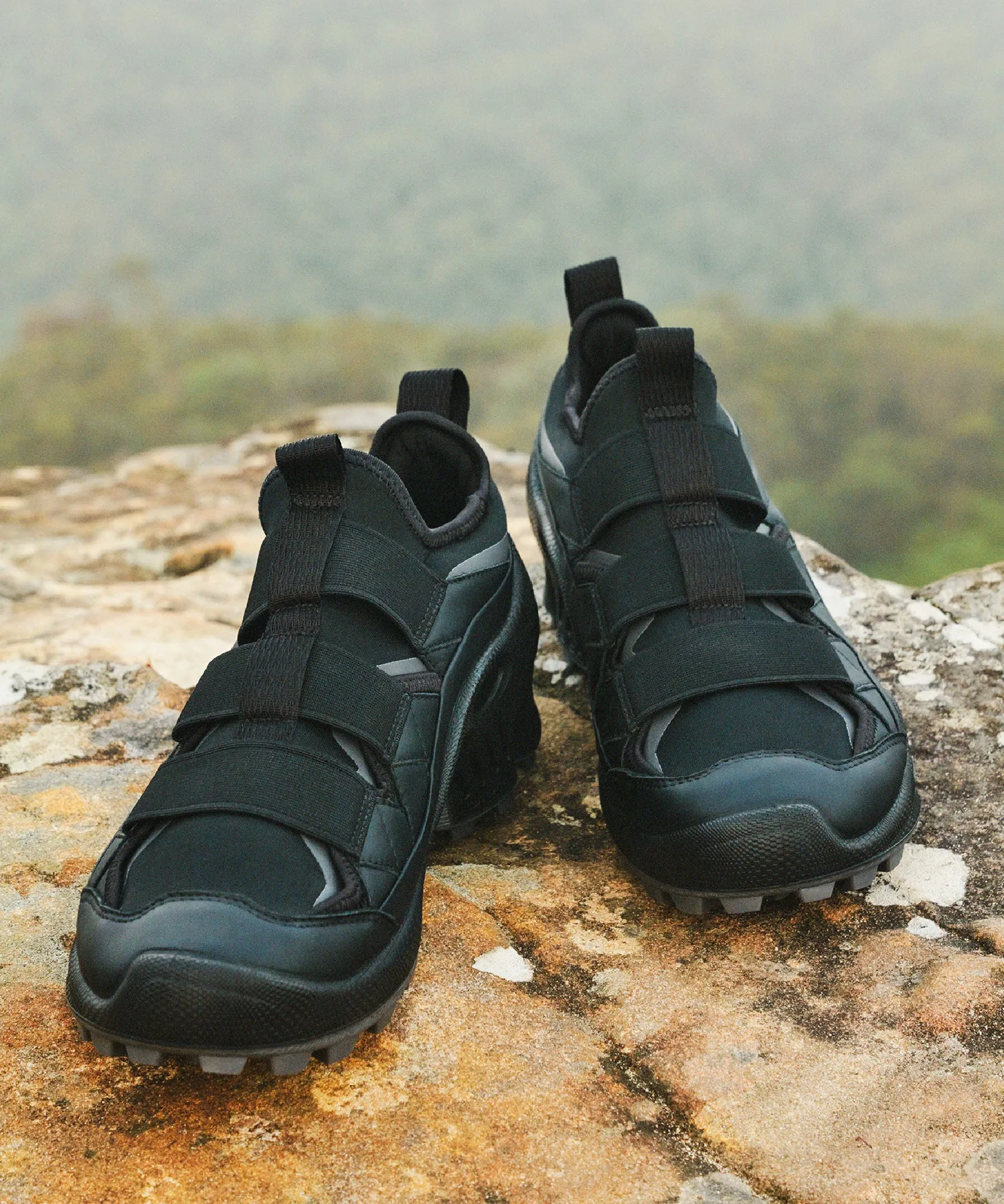 Мужские кроссовки без шнурков WM x ecco 25SS C-trail SLIP-ON WHITE MOUNTAINEERING чёрные — фото 2