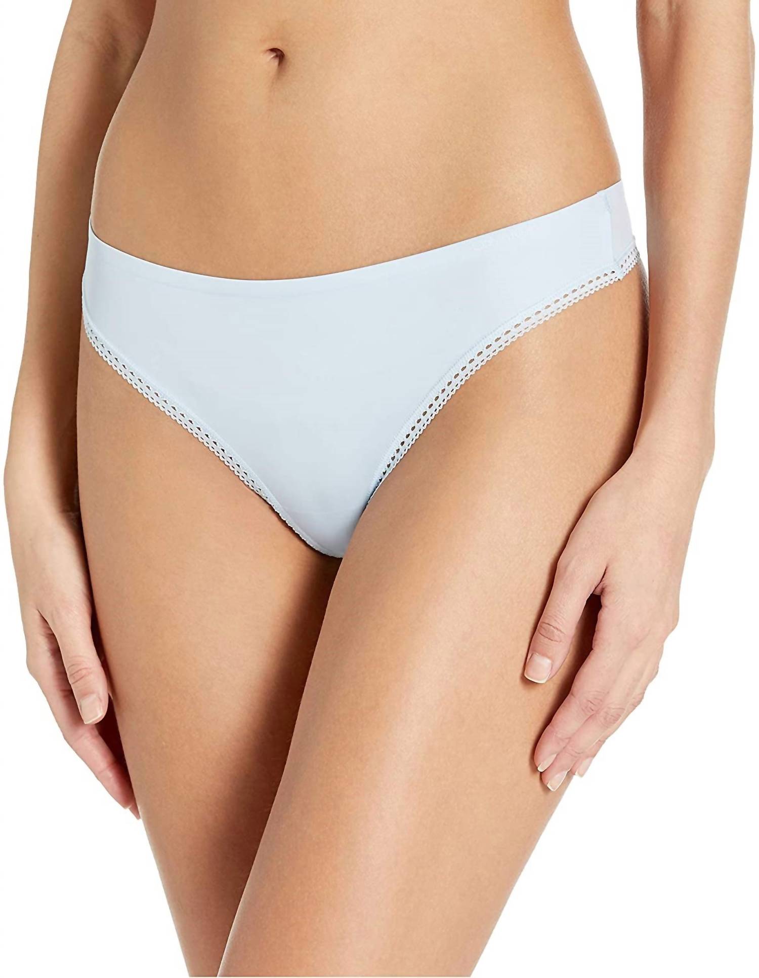 

Трусики-стринги нежно-голубого цвета Calvin Klein
