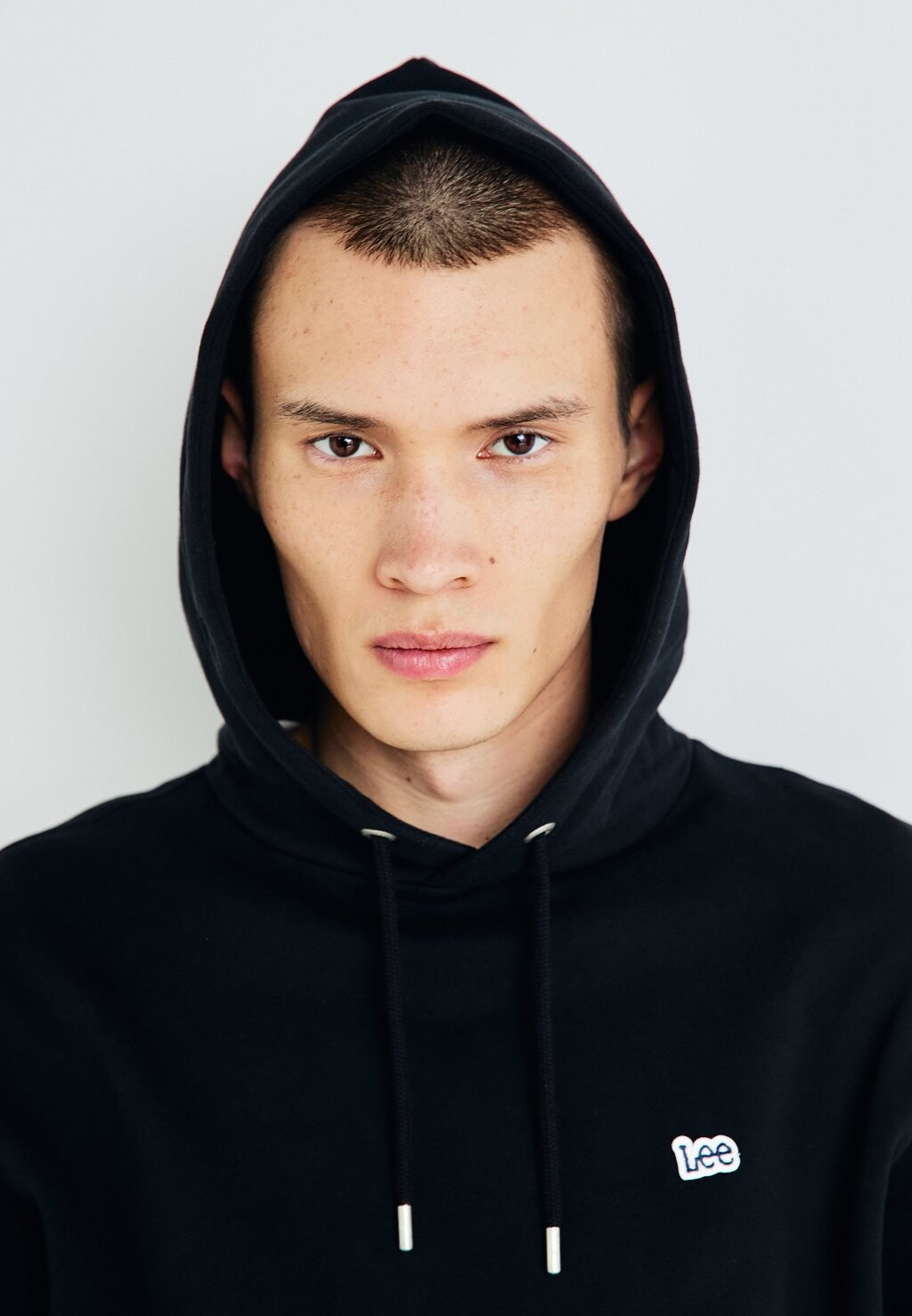 

Джемпер с капюшоном PLAIN Lee, черный