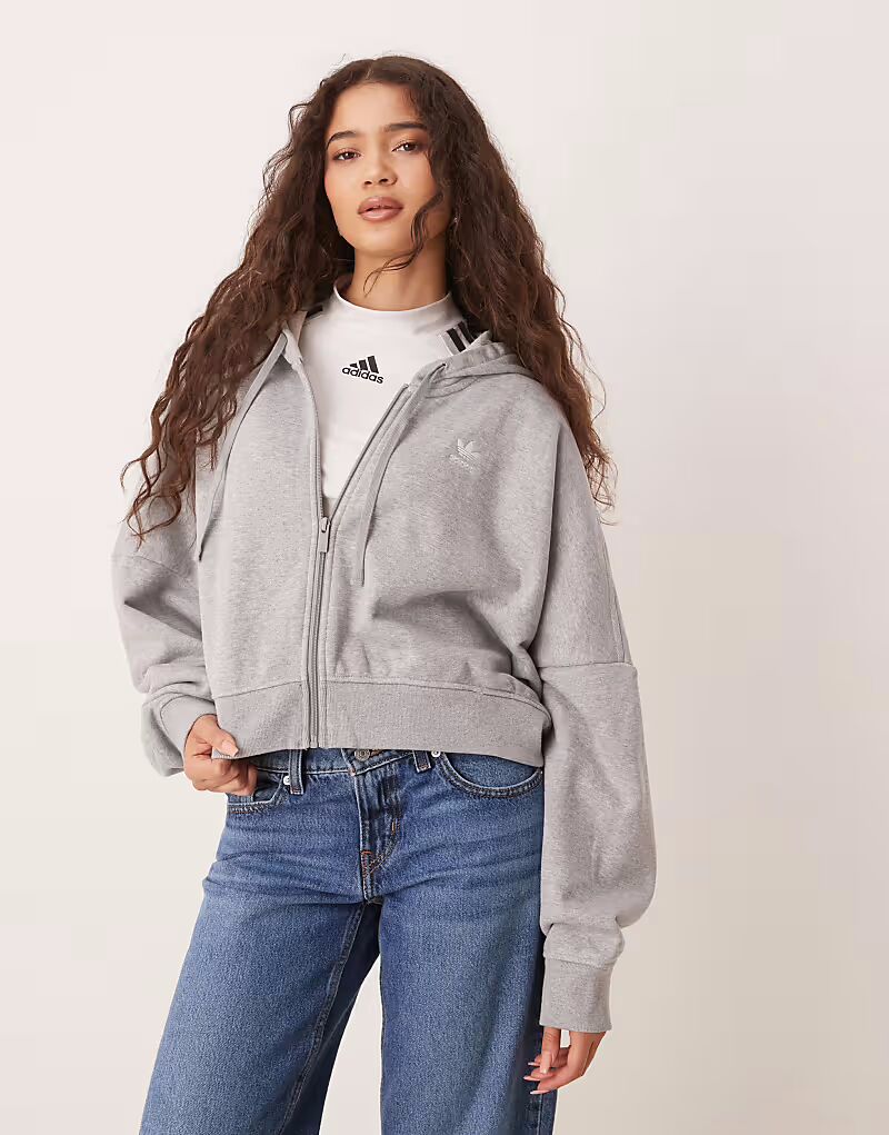 

Короткая толстовка с капюшоном Adidas Originals Essentials из французского трикотажа с молнией в средне-сером меланжевом цвете