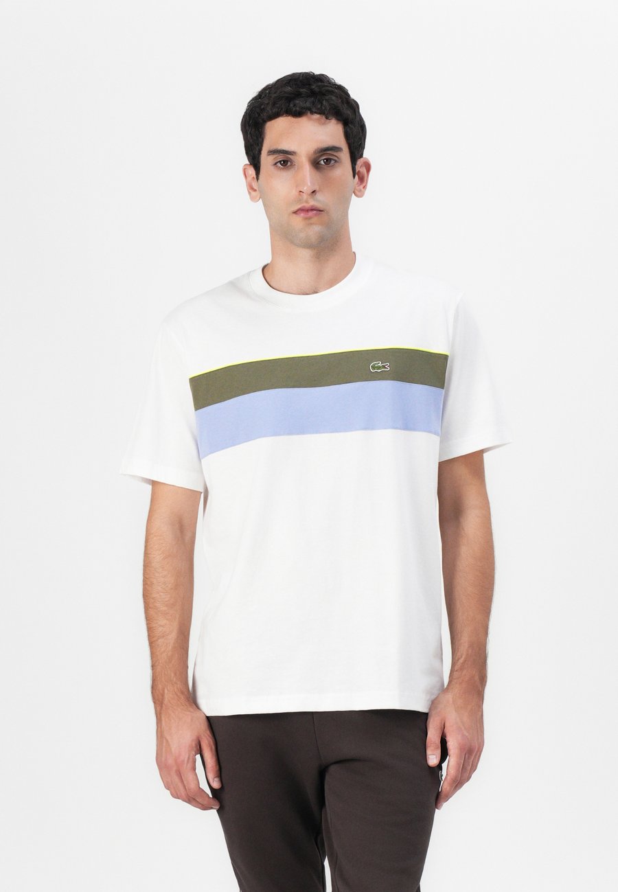 

Футболка Lacoste Print T-shirt, Flour/Olive/Delphinium/White, Белый, Футболка Lacoste Print T-shirt, Flour/Olive/Delphinium/White