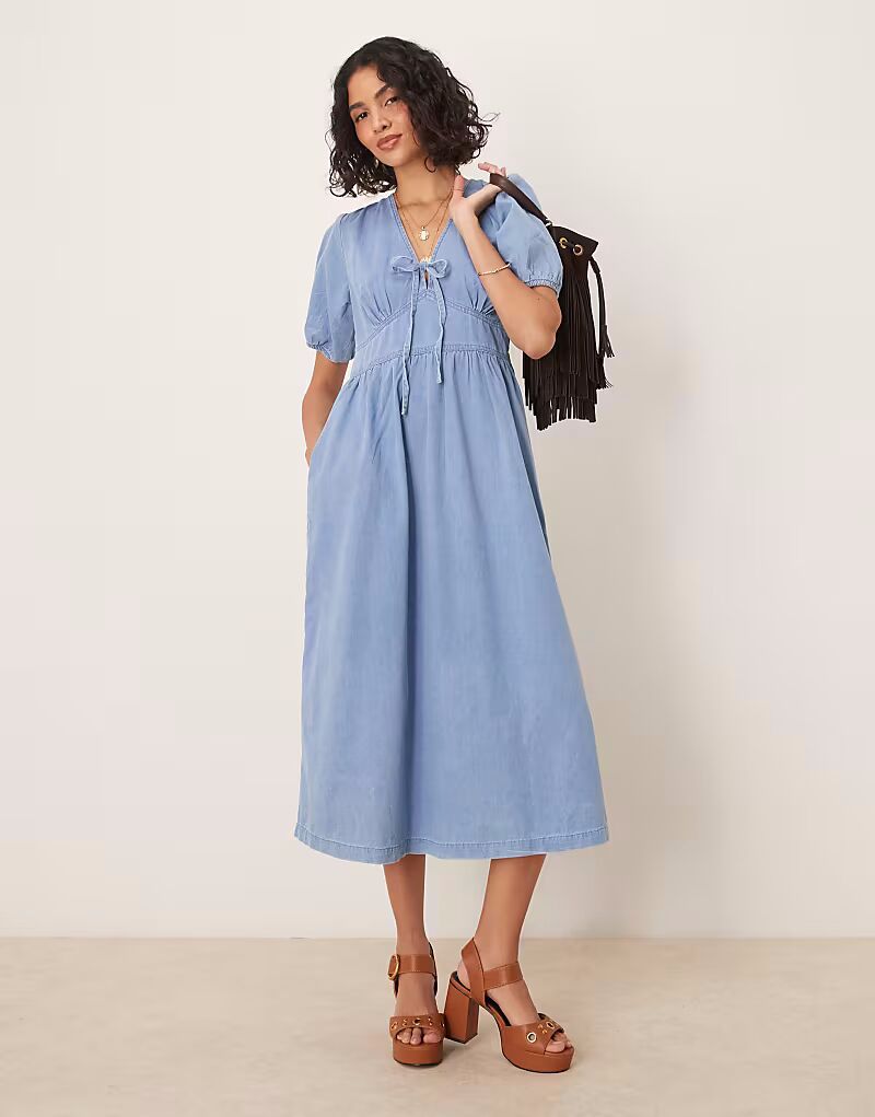 

Платье миди Astra из джинсовой ткани твила светло-голубого цвета Nobody'S Child