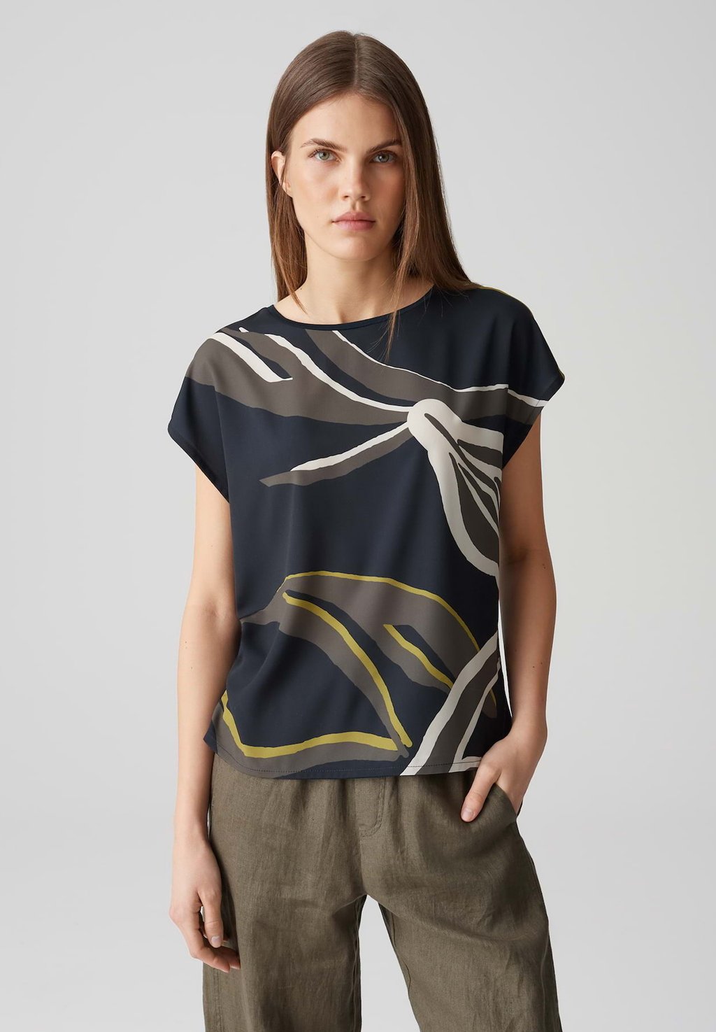 

Футболка с принтом REGULAR FIT PRINT OPUS, синий