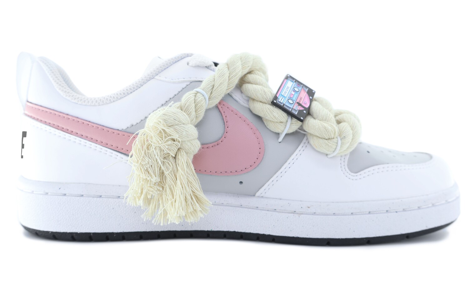 

Кроссовки Nike Skateboard Shoes Women's Low-Top Gray White Pink