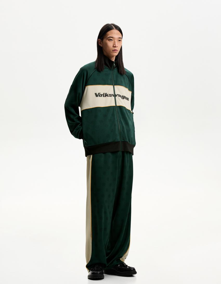 

Брюки жаккардовые Volkswagen Bershka, зеленый