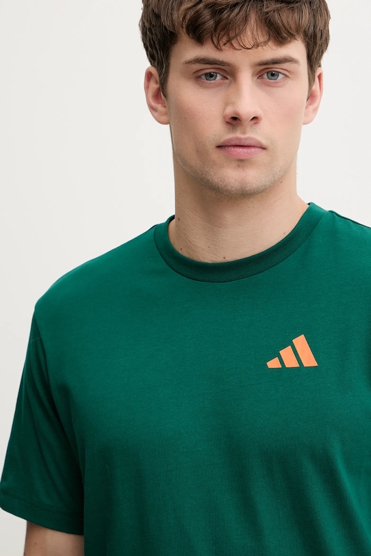 Хлопковая футболка everyday getaway Adidas, зеленый — фото 4