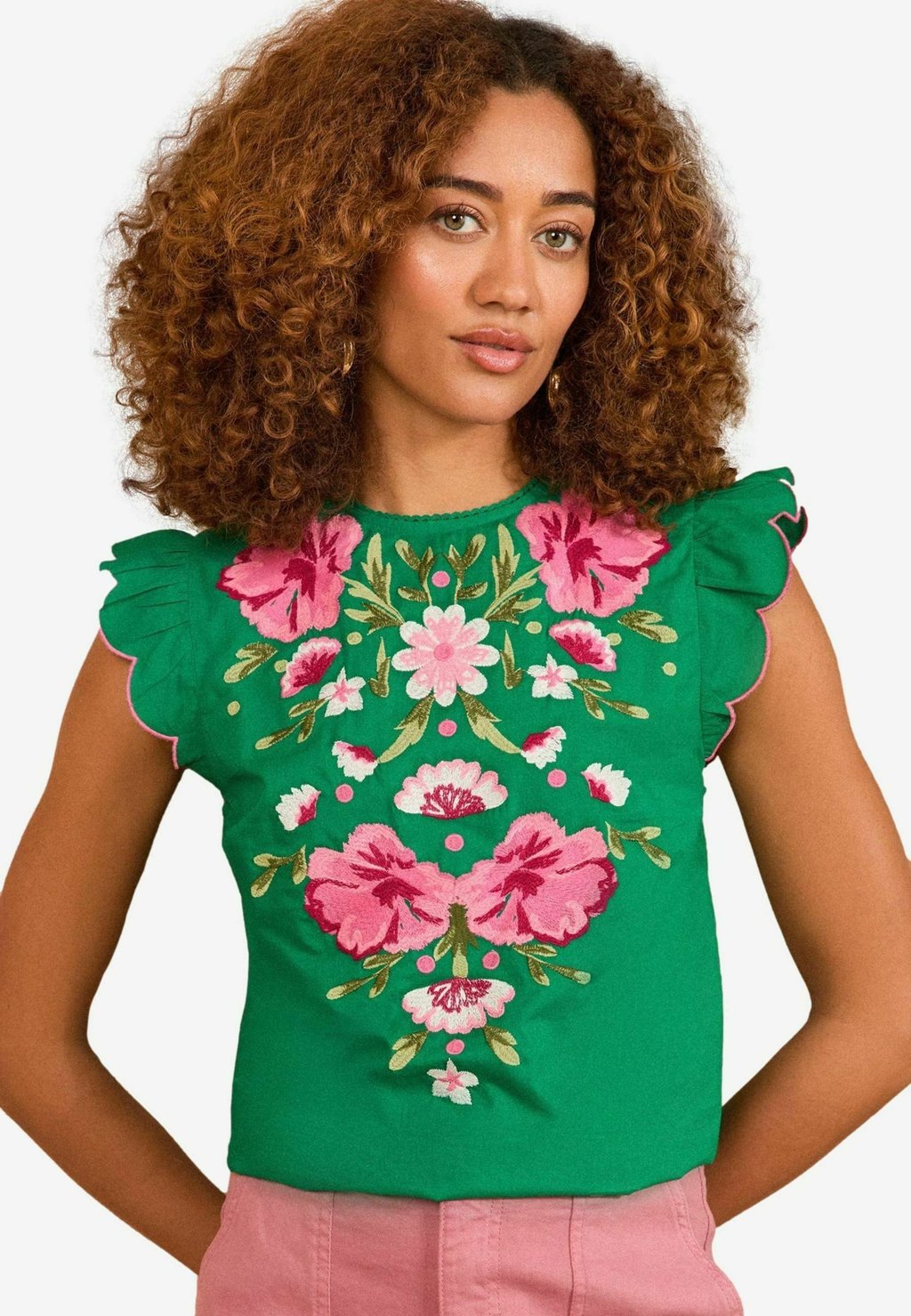 

Блуза REGULAR FIT - CREW NECK EMBROIDERED Love & Roses, зеленый
