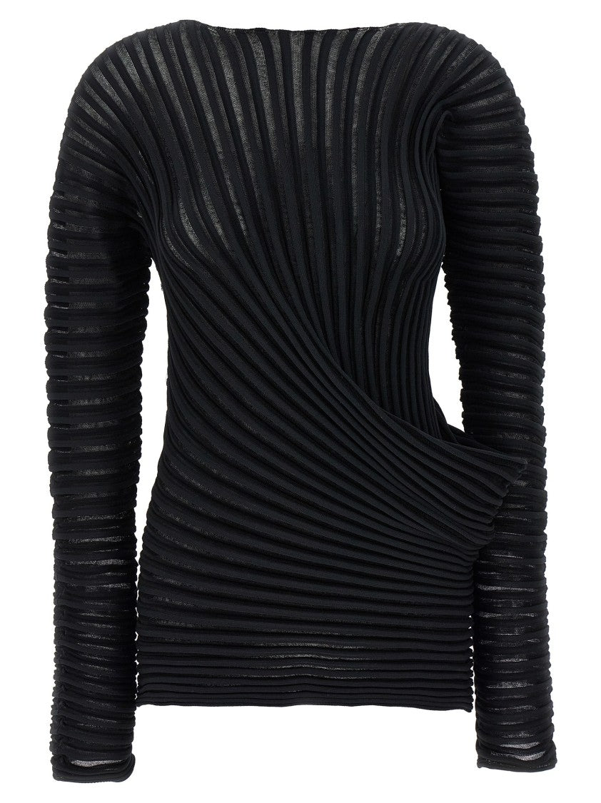 

Топ Stream Issey Miyake, черный