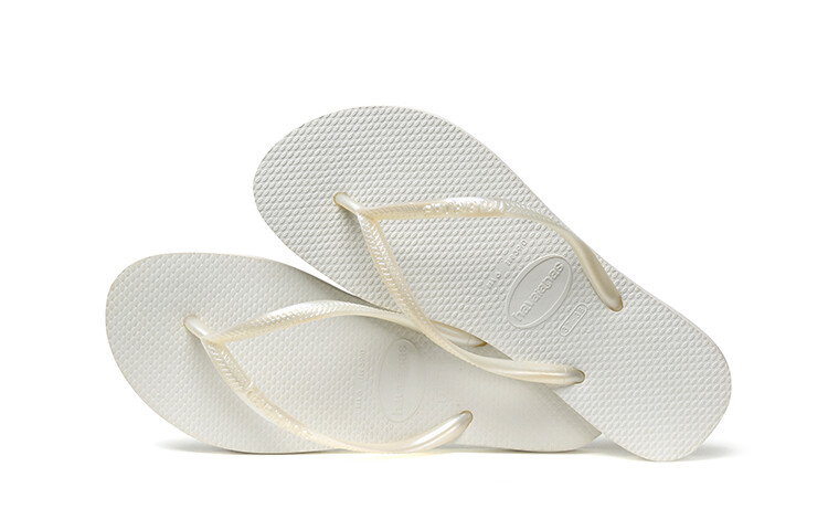

Шлепанцы унисекс белые Havaianas
