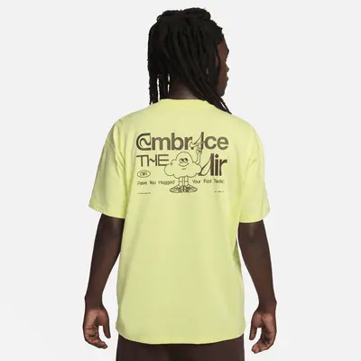 

Футболка Nike Sportswear, цвет Luminous Green