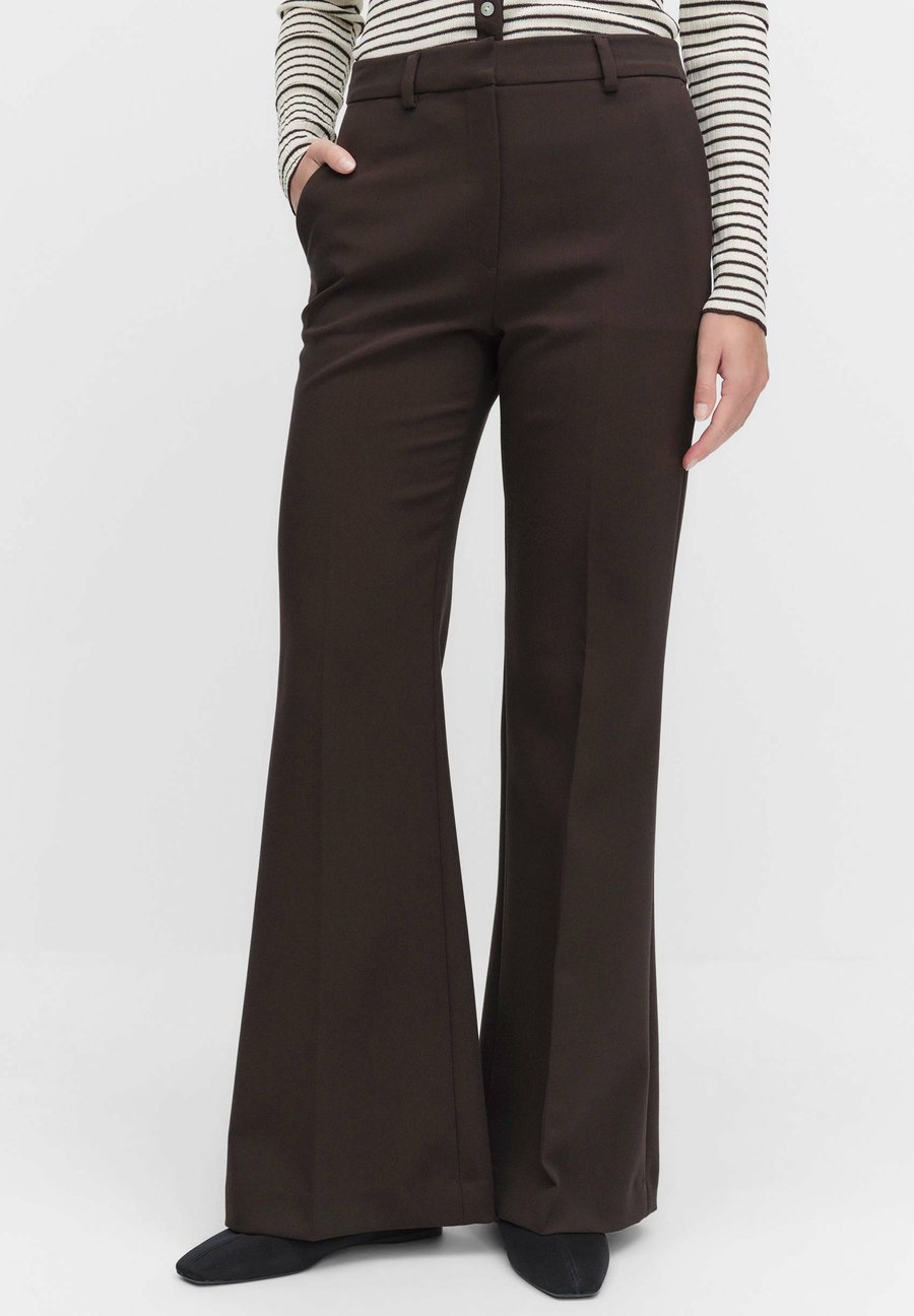 

Брюки STOCKH LM Studio GINE FLARE, Dark Brown/Brown