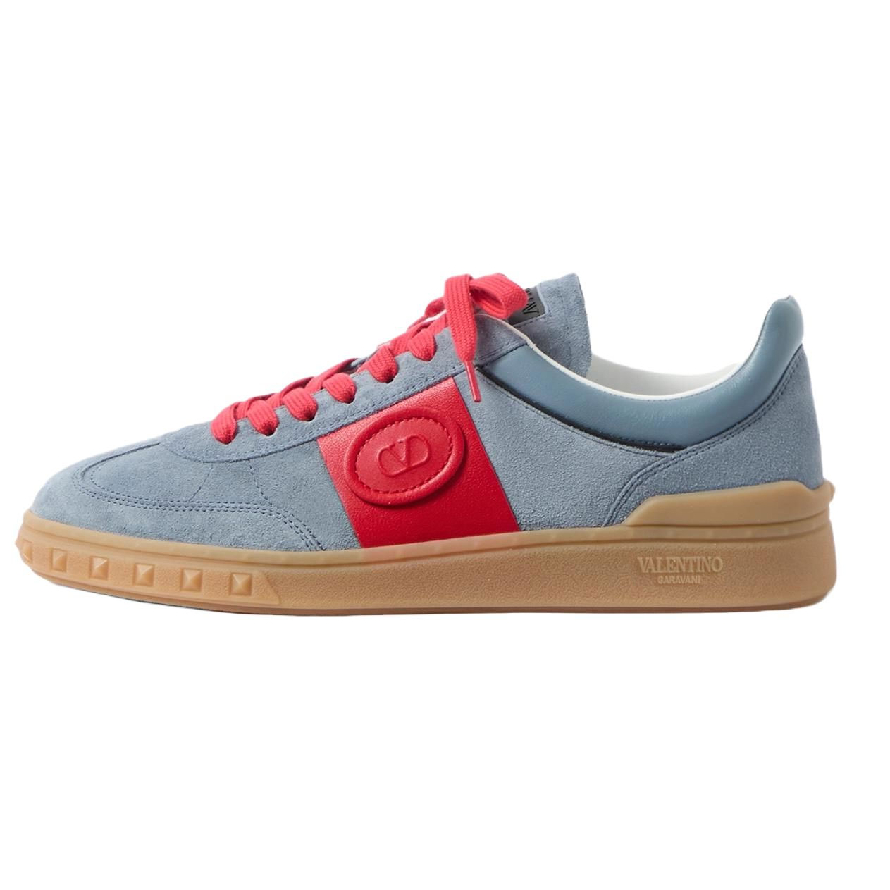 

Кроссовки Garavani Upvillage Lace Up Sneakers Valentino, Original Shoe Box Included