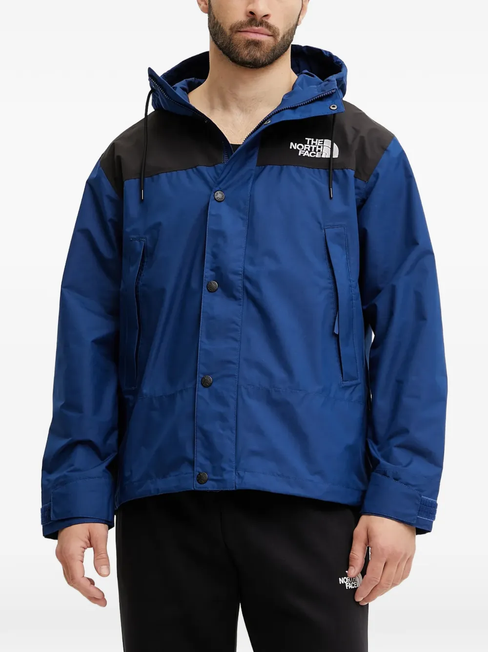 

Куртка с капюшоном и панелями The North Face, синий