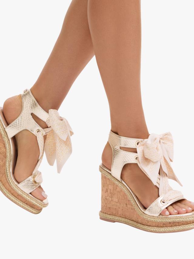 Повседневные сандалии Sorrento с клиновидным каблуком Carvela, Gold/Multi — фото 2