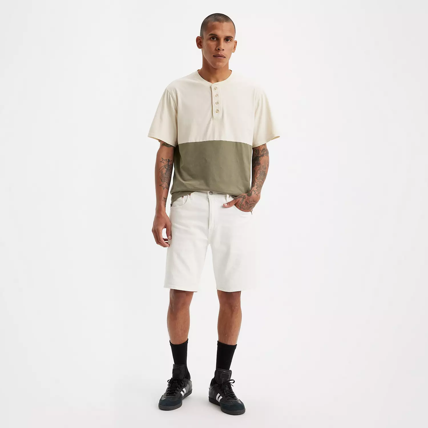 

412 Узкие мужские шорты 9 дюймов Levi's, цвет Stretch Accord - White