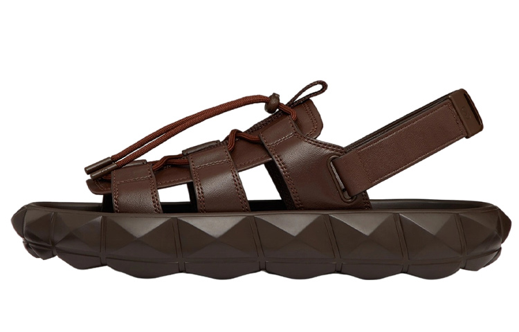 

Valentino Сандалии Roman Stud One Strap, мужские, коричневые
