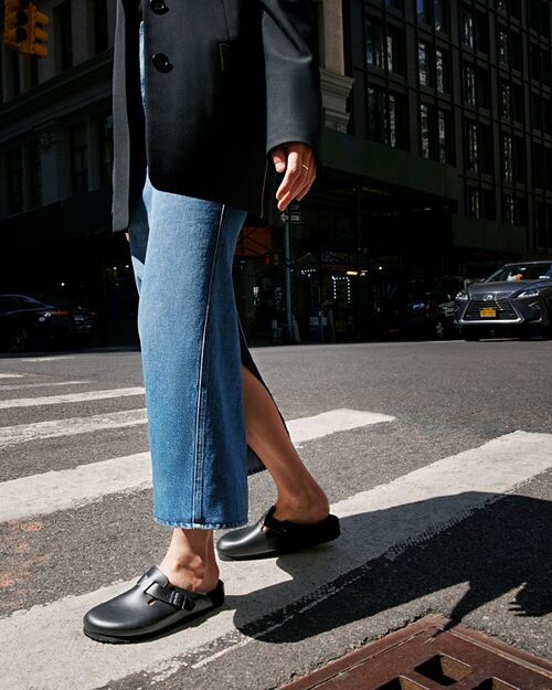 Женские бостонские сабо Birkenstock, цвет Black — фото 2
