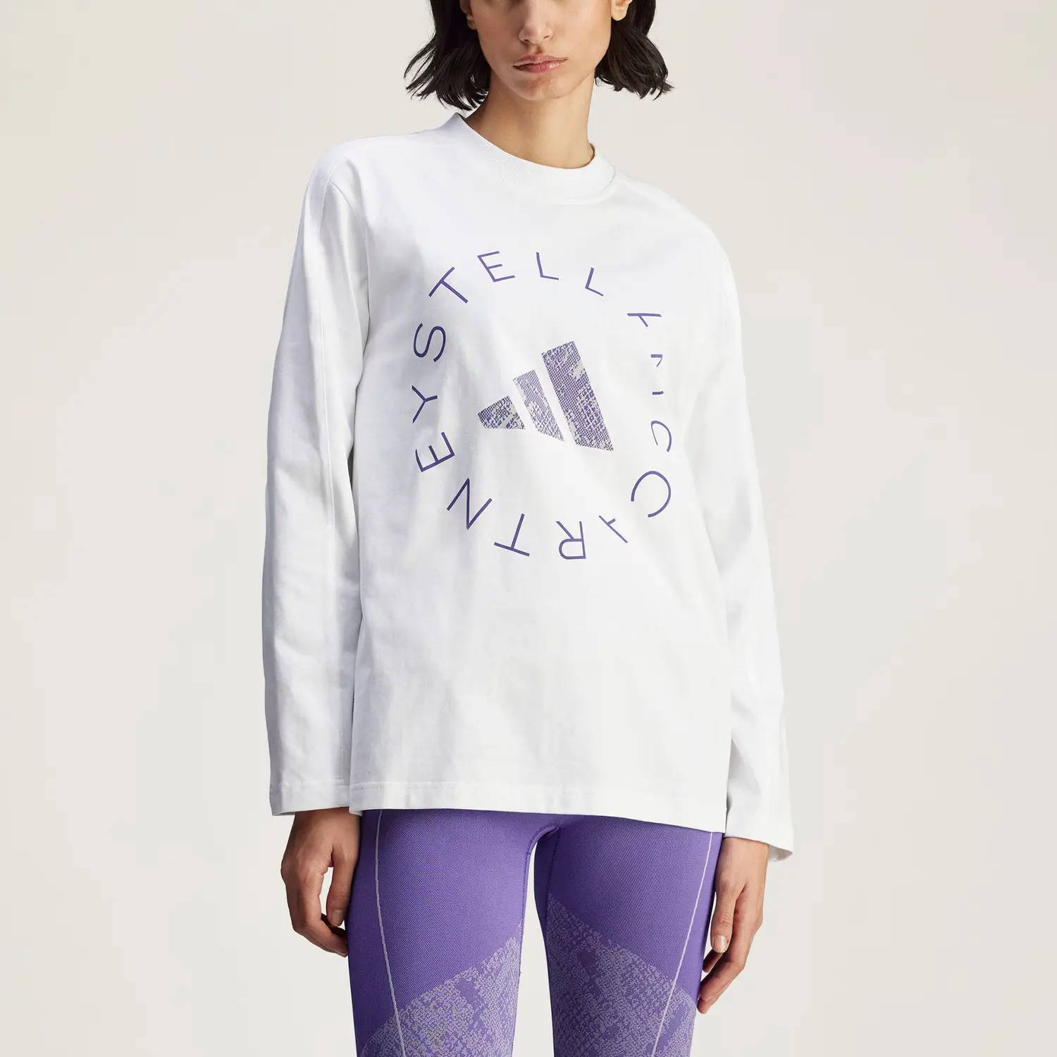 Футболка Stella McCartney SS25 женская Adidas, белый/фиолетовый — фото 2