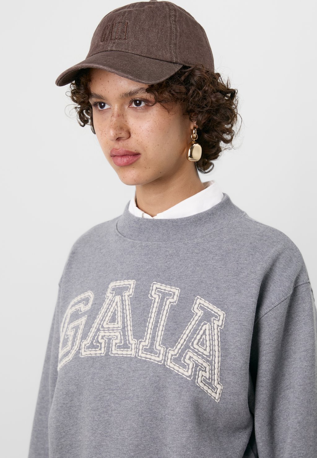 

Толстовка GAP X CULT GAIA LOGO CREWNECK GAP, серый