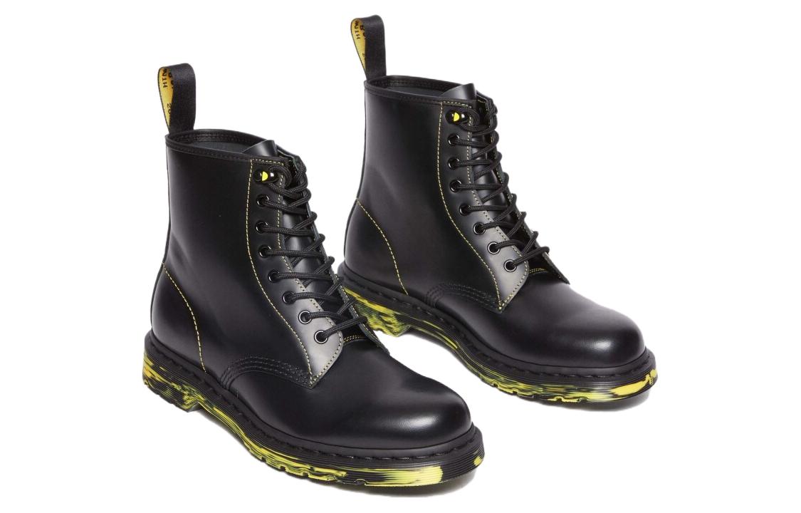 Мужские ботинки Dr.Martens 1460 из гладкой кожи с контрастной подошвой, черно-желтый — фото 2