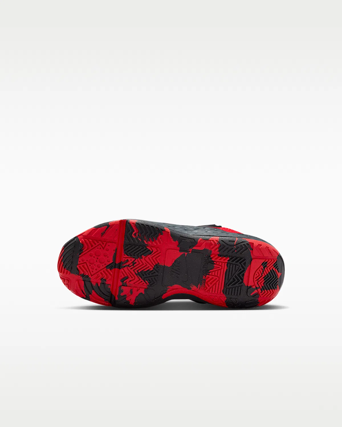 Детские кроссовки Nike Team Hustle D 12, University Red/Black/Anthracite/University Red — фото 2