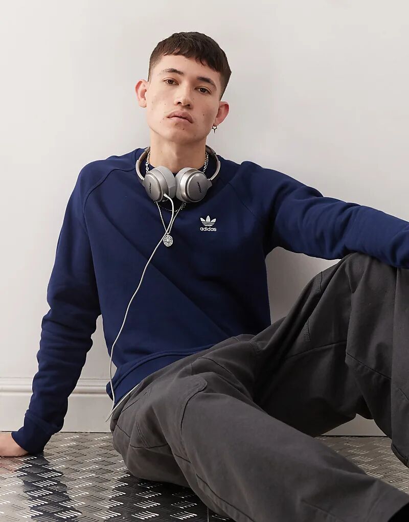 

Толстовка Trefoil Essentials French Terry Crew синего цвета adidas Originals
