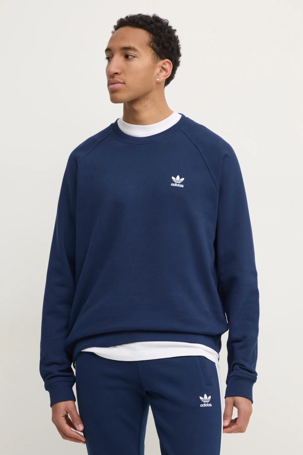

Толстовка Essential из хлопка adidas Originals, темно-синий