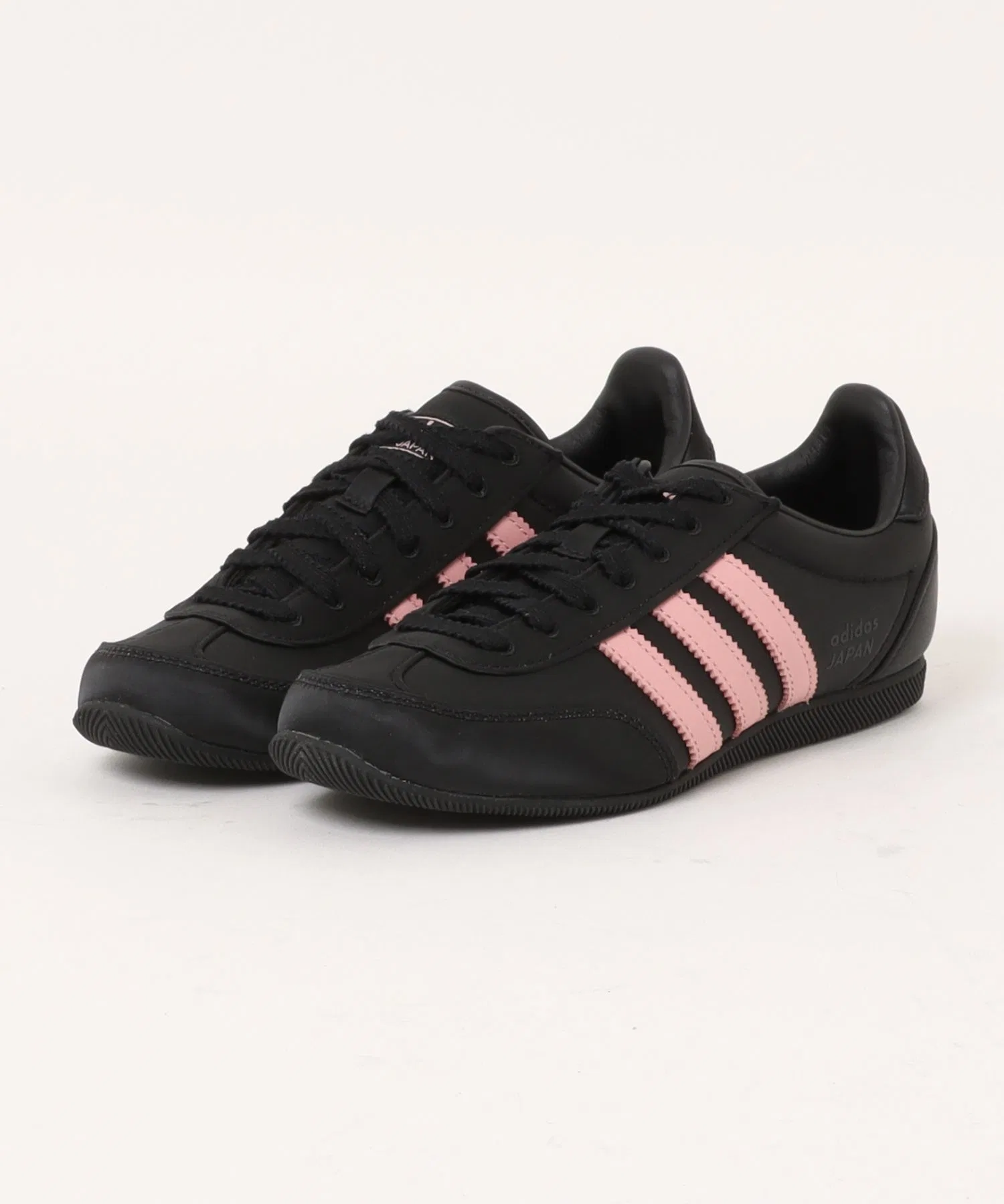 Мужские кроссовки из натуральной кожи Adidas Japan KI4250 чёрные