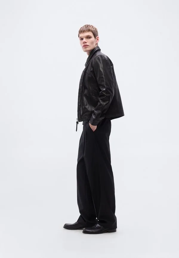 Дорожные брюки с широкими штанинами Calvin Klein, Black — фото 4