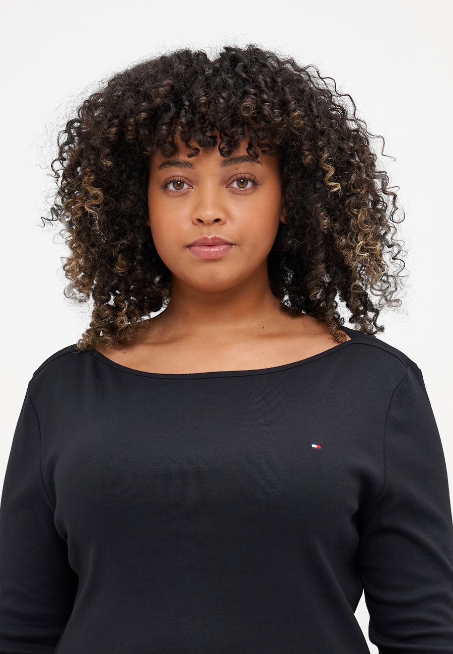 Топ Tommy Hilfiger Curve SLIM CODY BOAT 3/4, Black — фото 4