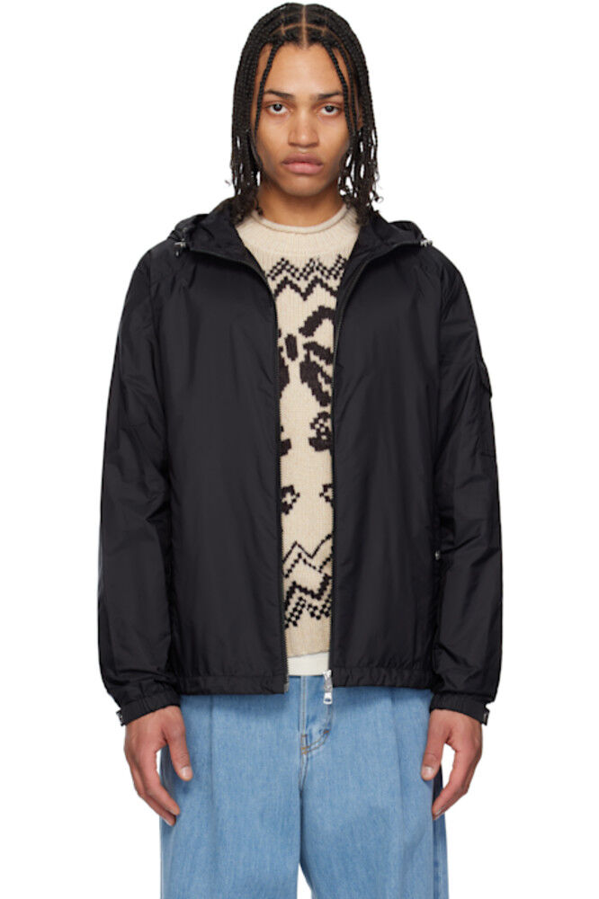 

Черная куртка Etiache Moncler
