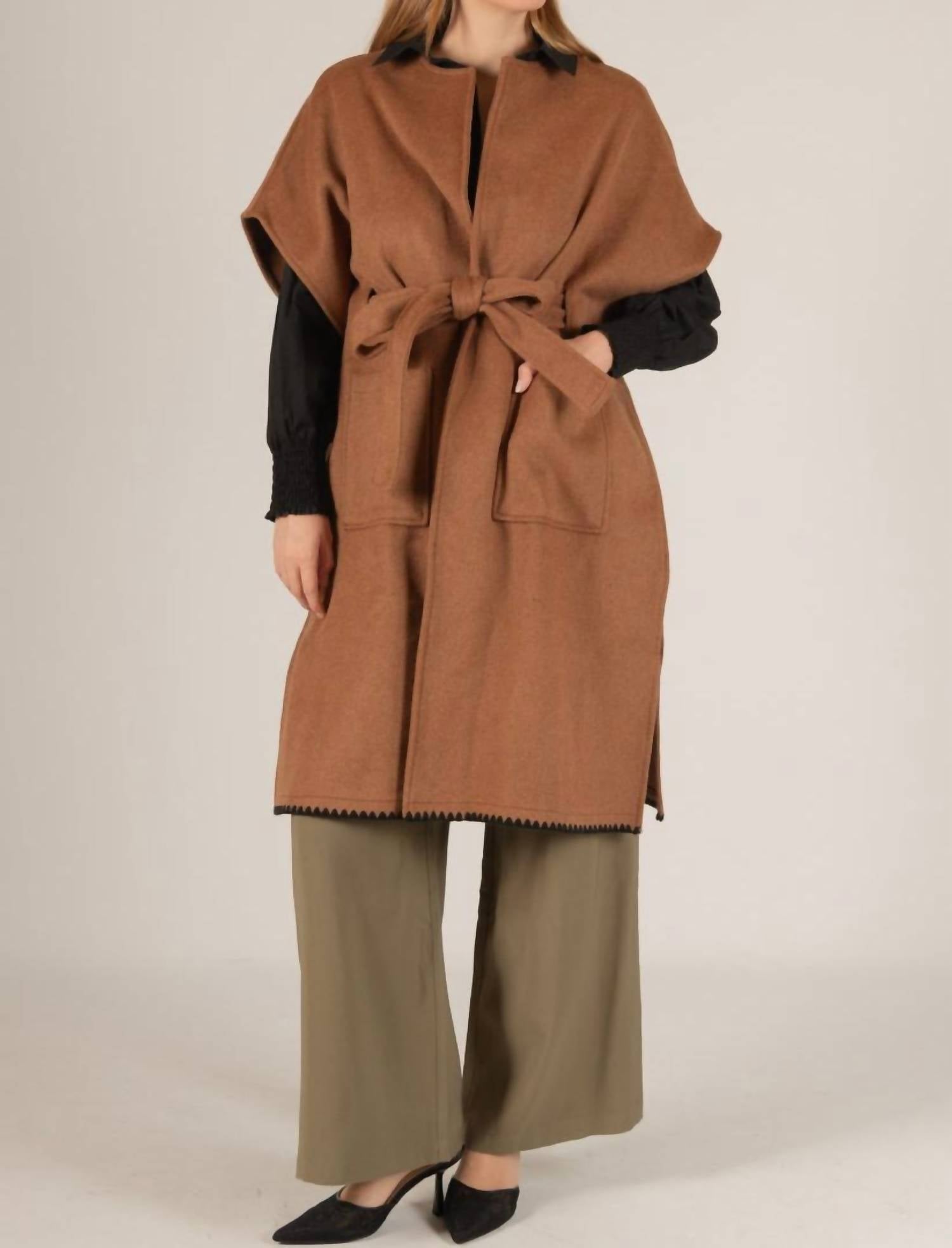 

Куртка, связанная обметочным швом, цвета кэмел Before You Collection, коричневый