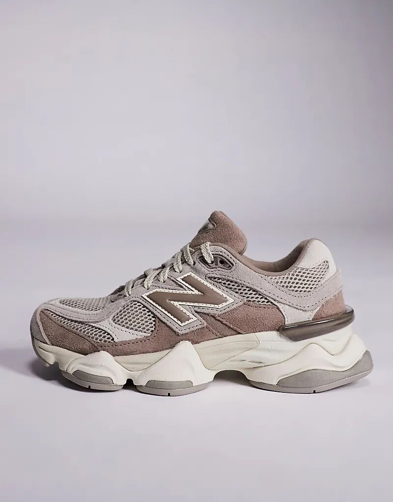 Кроссовки New Balance 9060 коричневого цвета — фото 2