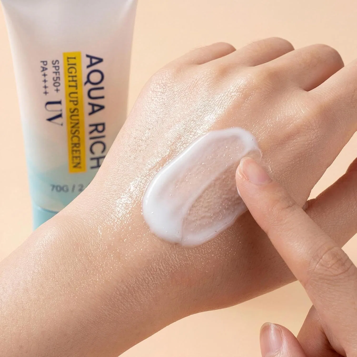 Солнцезащитный крем для лица SPF 50+ Generisch — фото 3