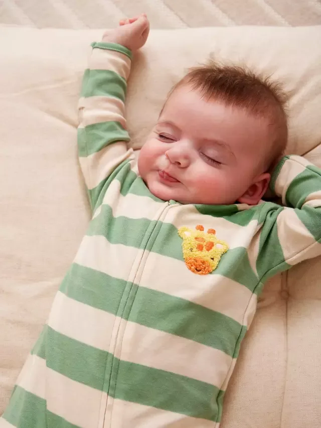 Детский комбинезончик на молнии с аппликацией в виде жирафа, зеленый JoJo Maman Bébé — фото 2