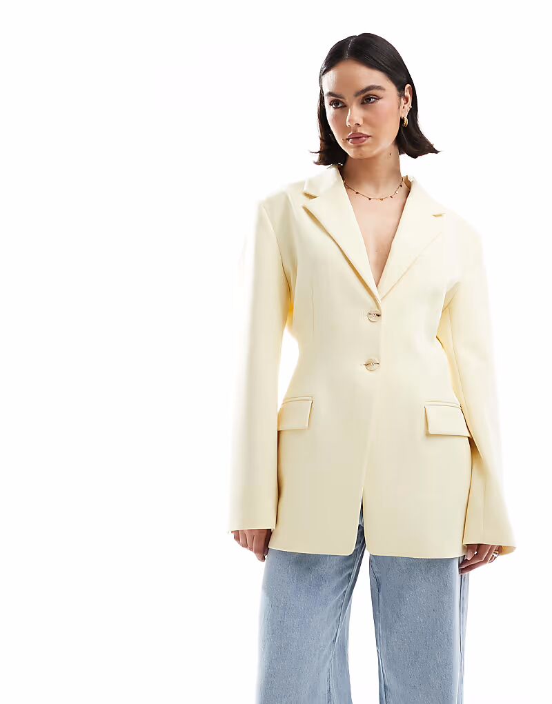 

ASOS DESIGN приталенный блейзер с застежкой на талии цвета пахты