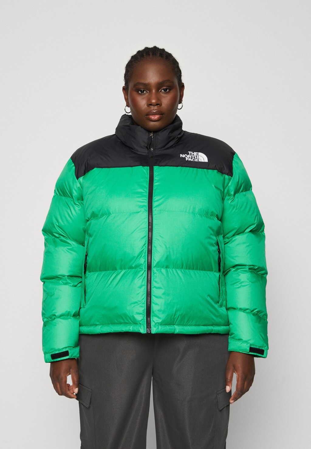 

Пуховик PLUS 1996 RETRO NUPTSE JACKET The North Face, цвет optic emerald