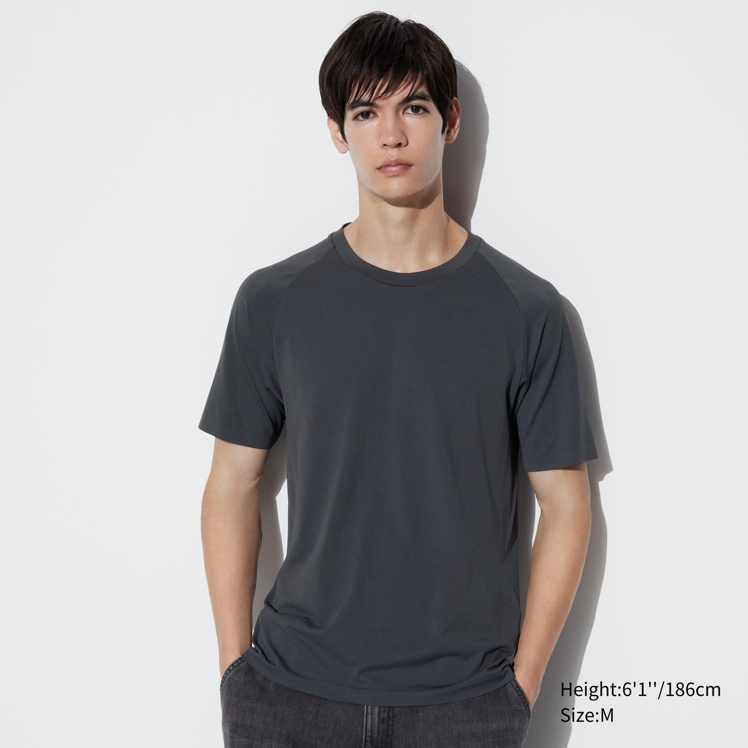 

Футболка DRY-EX с круглым вырезом UNIQLO, темно-серый