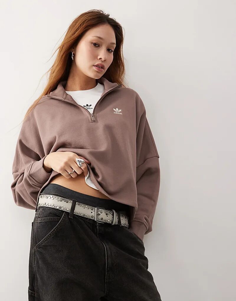 

adidas Originals – Trefoil Essentials – Толстовка коричневого цвета с логотипом-трилистником