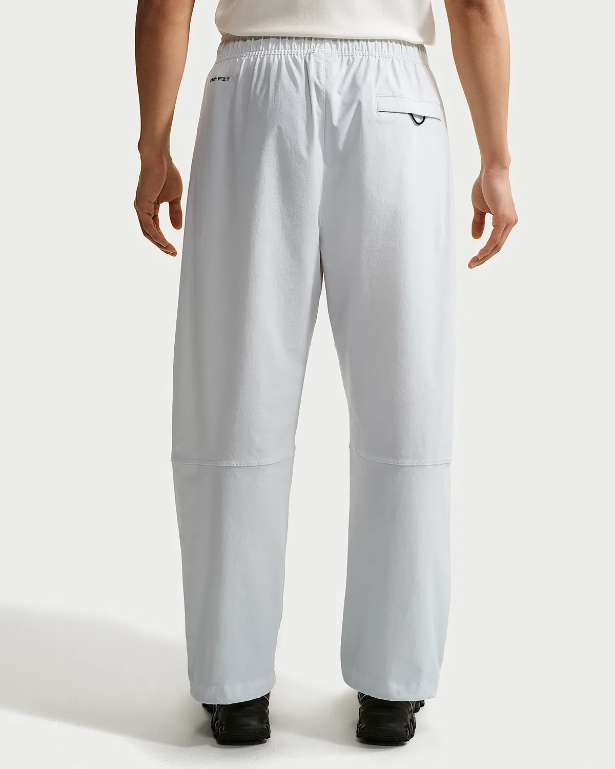 Мужские спортивные штаны Nike Tech Dri-FIT Woven, Off White/Off White/Black — фото 3