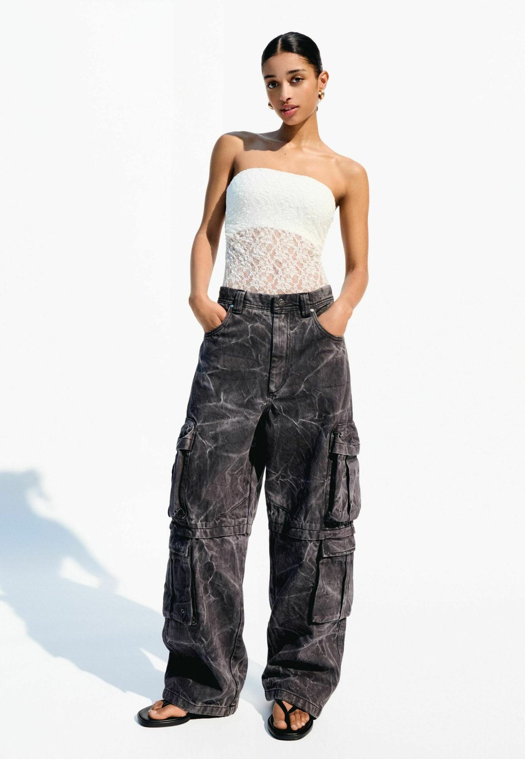 

Топ BANDEAU NECKLINE Bershka, бежевый