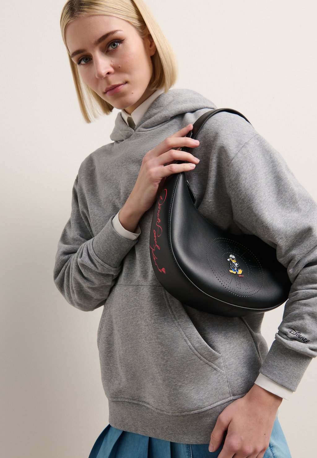 

Сумка DISNEY MOON SHOULDERBAG KARL LAGERFELD, черный